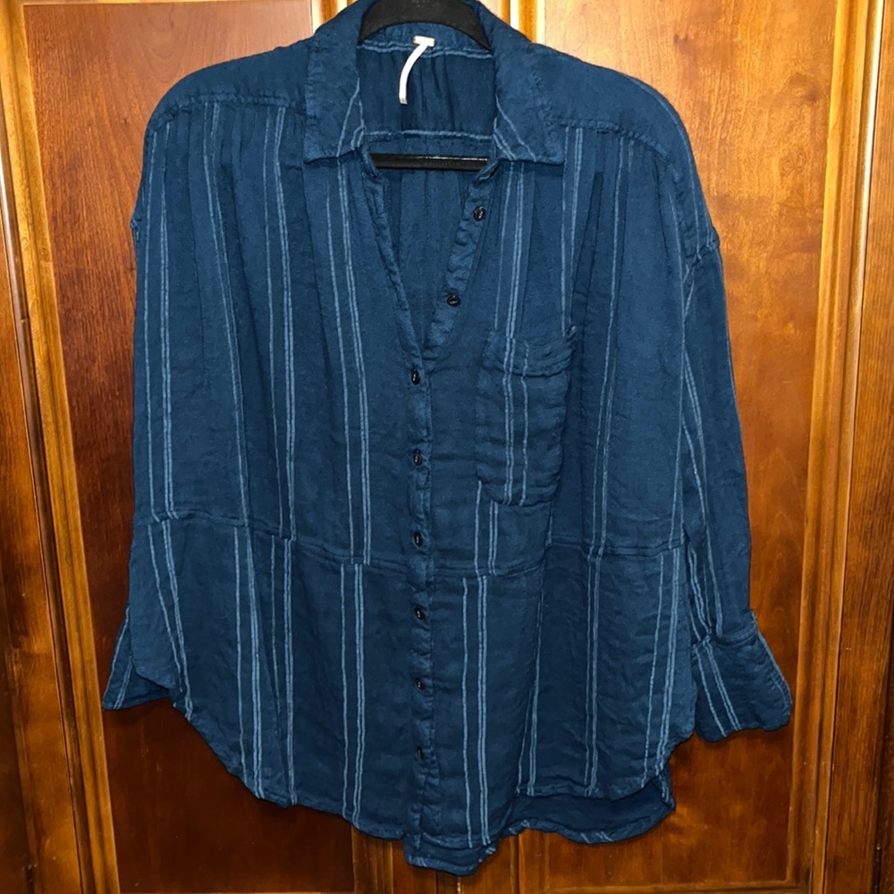 Free People teal green/blue button down top size small